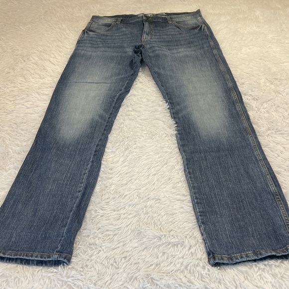 Wrangler Other - Wrangler RETRO  MENS SLIM STRAIGHT Blue Jeans NO TAG MEASURES 36/36
